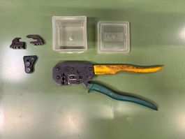 AMP CERTI-LOK Crimpzange 169400 mit 3 Zubehör Einsätze