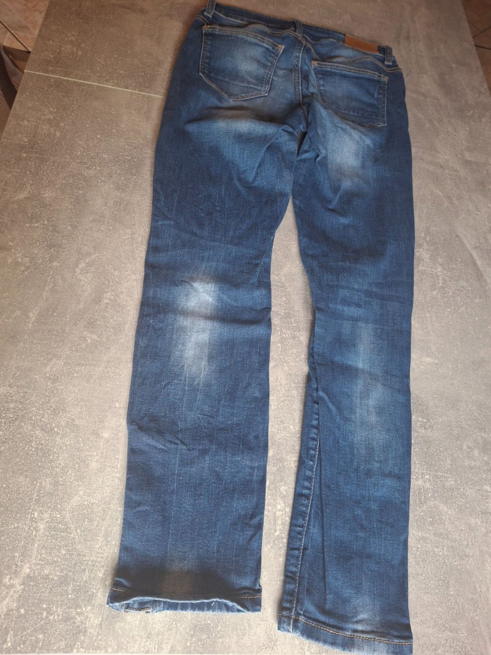 Esprit Jeans: Pantalon jeans bleu taille W26 marque Esprit 99% coton – Gebraucht aus Villiers von san_jn5w 7