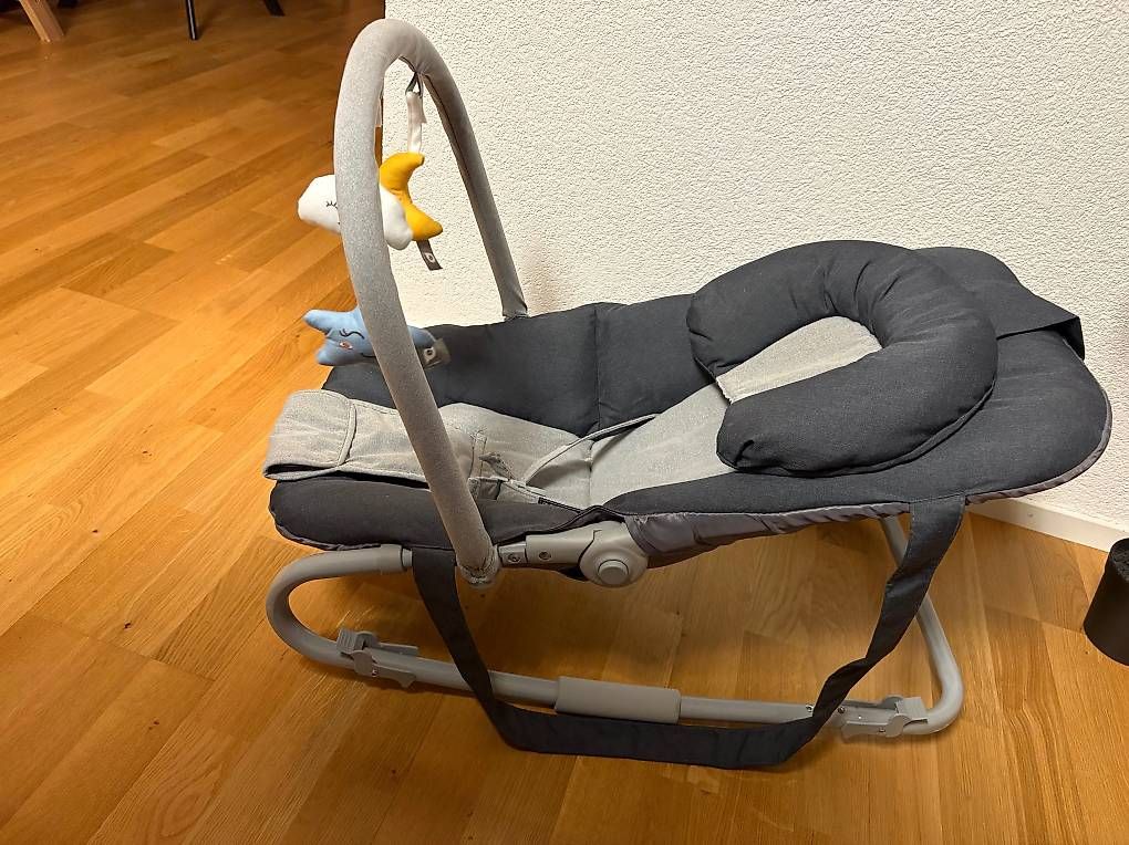 Sdraiette & Sdraiette a dondolo: Berceau bébé transportable – Usato da Fribourg venduto da Sbcaro 1
