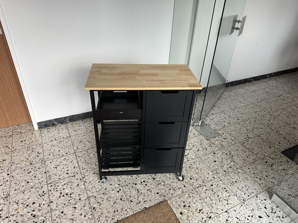 Cucine complete: Küchenwagen auf Rollen mit Holzarbeitsplatte – Usato da Lustmühle venduto da mcross 2