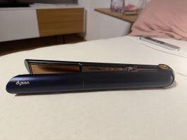 Dyson Corrale™ Haarglätter in Nachtblau und Kupfer