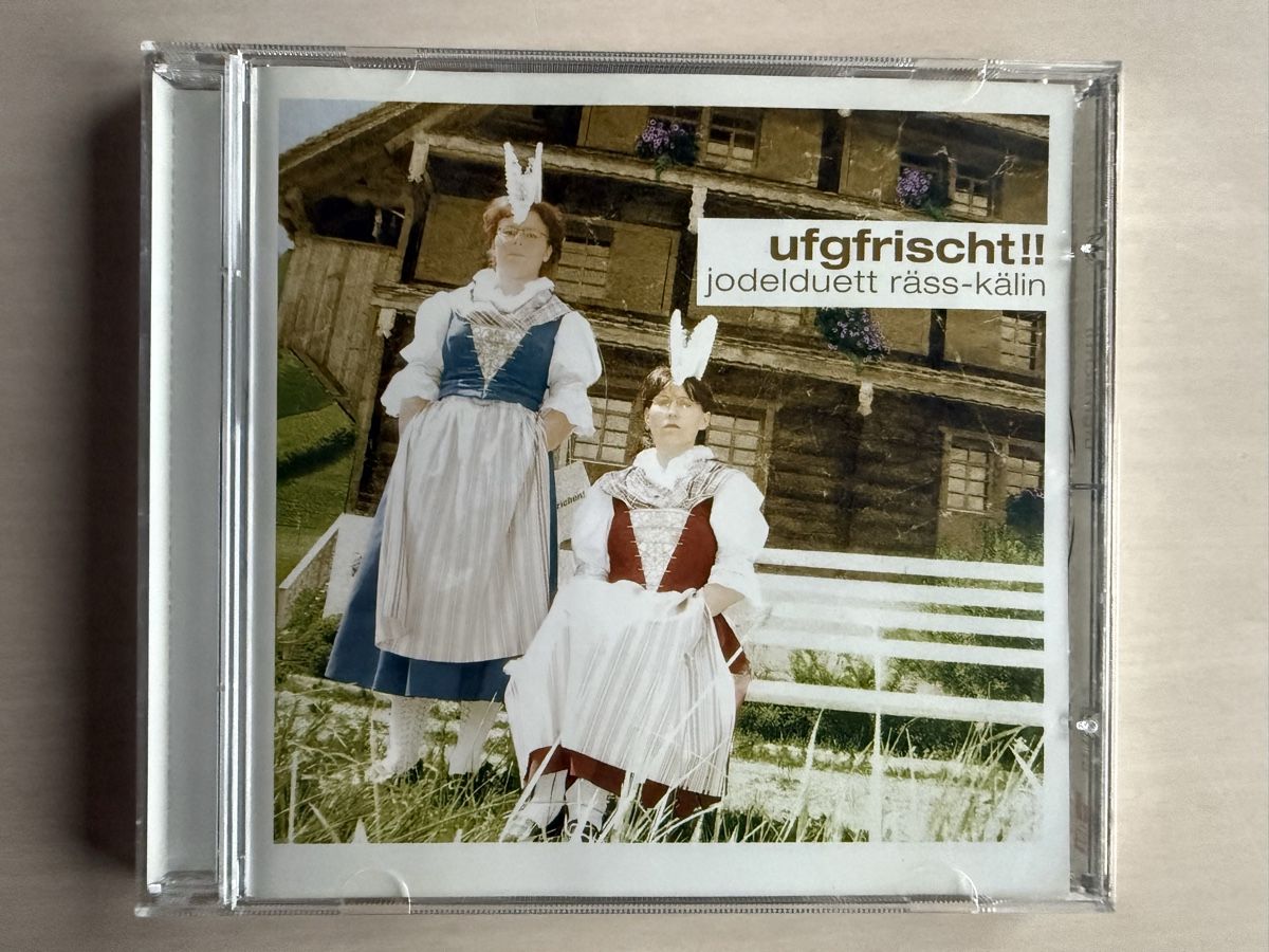 CD: CD UfFrischt Jodelduett Räss-Kälin – Usato da Oberried Brienz venduto da Chyara