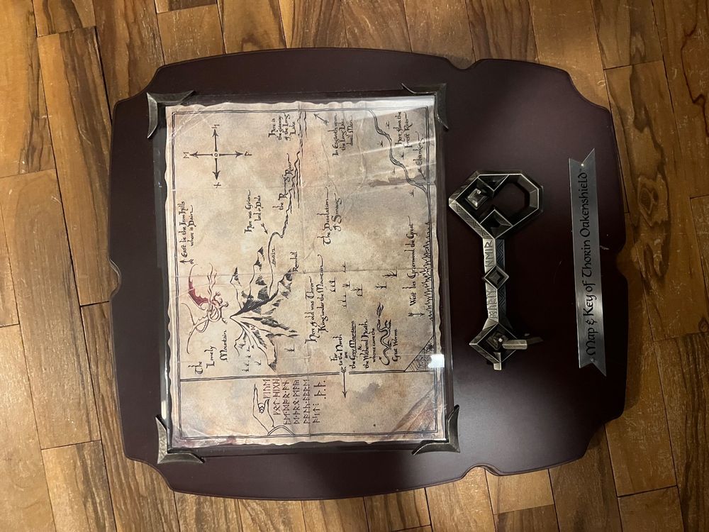 Map & Key of Thorin Oakenshield (The Hobbit) (Gebraucht) in Vezia für ...