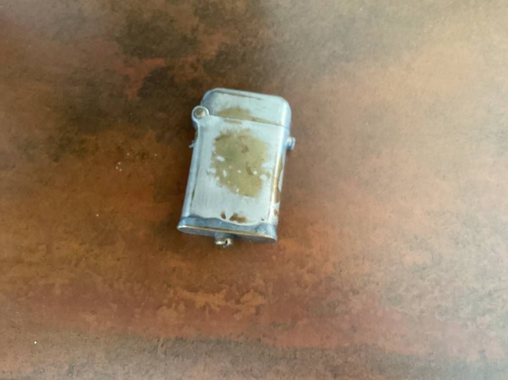 Accendini: Ancienne briquet automatique Thorens – Usato da Corsier sur vevey venduto da Hitu 4