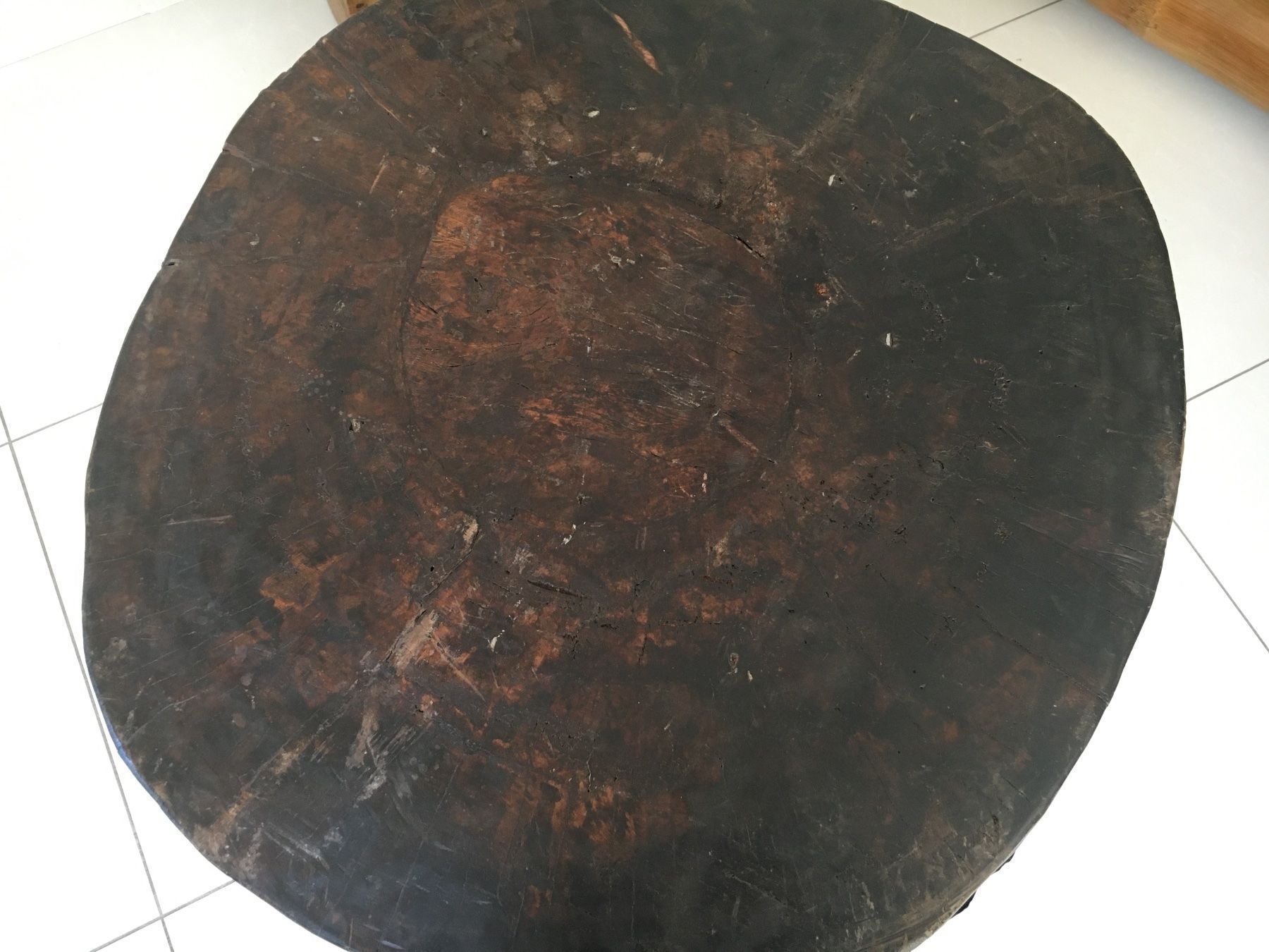 Tavoli: Guéridon/table d’appoint  en bois massif – Usato da Vernier venduto da Leandro055 4