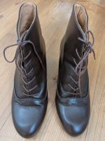 Edle Stiefel aus Naturleder im Vintage-Stil Grösse 40