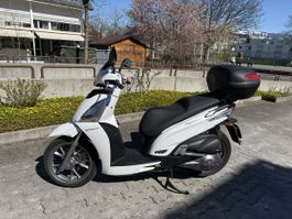 Kymco People GT 300i, Topcase inklusive.ab MFK.