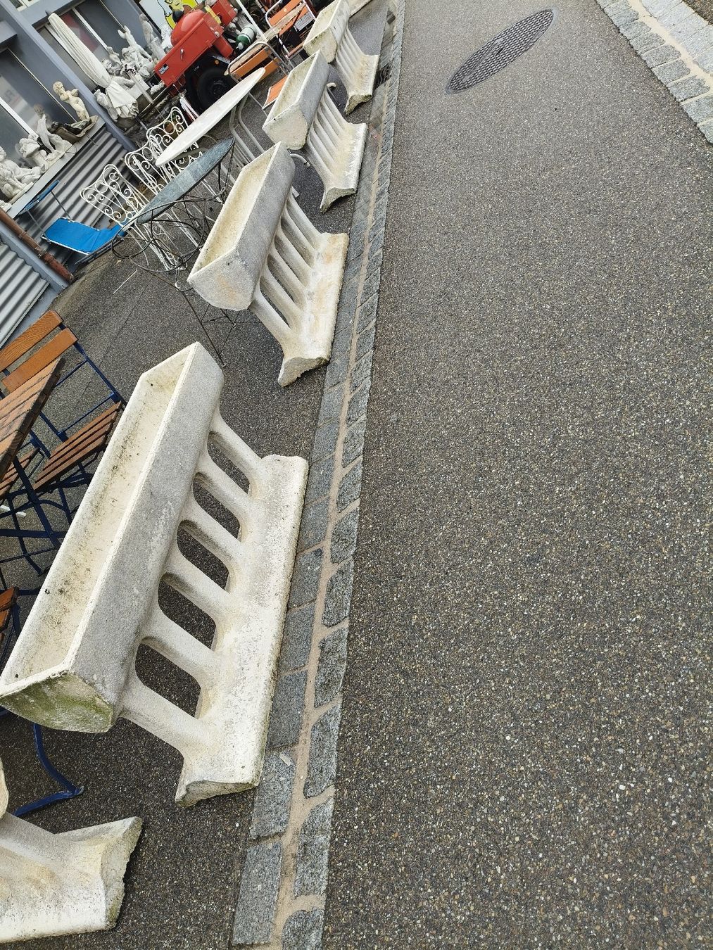 Blumentöpfe: Blumenkasten-Balustrade 820cm – Gebraucht aus Zwingen von inf_2blh 6