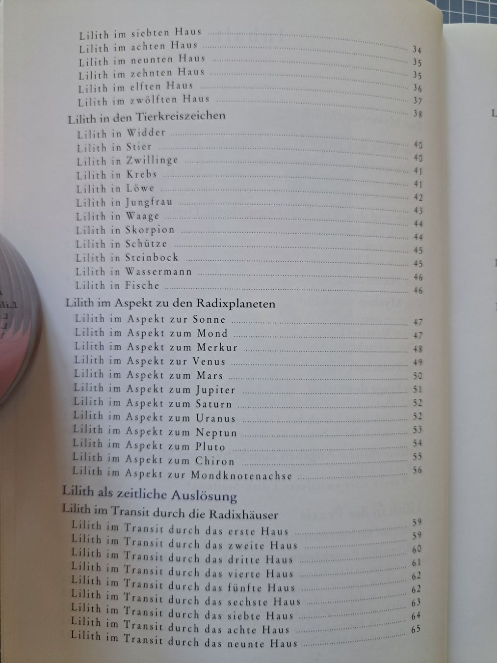 Libri: Die Lilith-Fibel / Astrologiebuch – Usato da Oetwil am See venduto da Kuechenzeit 3