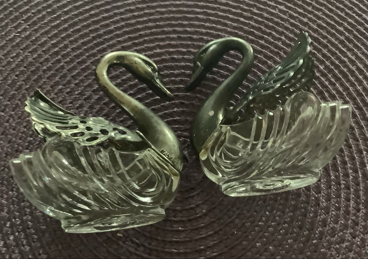 Figuren: 2 VINTAGE SCHWÄNE GLAS, METALL – Gebraucht aus Adlikon b.Regensdorf von Crystaldragon09 1