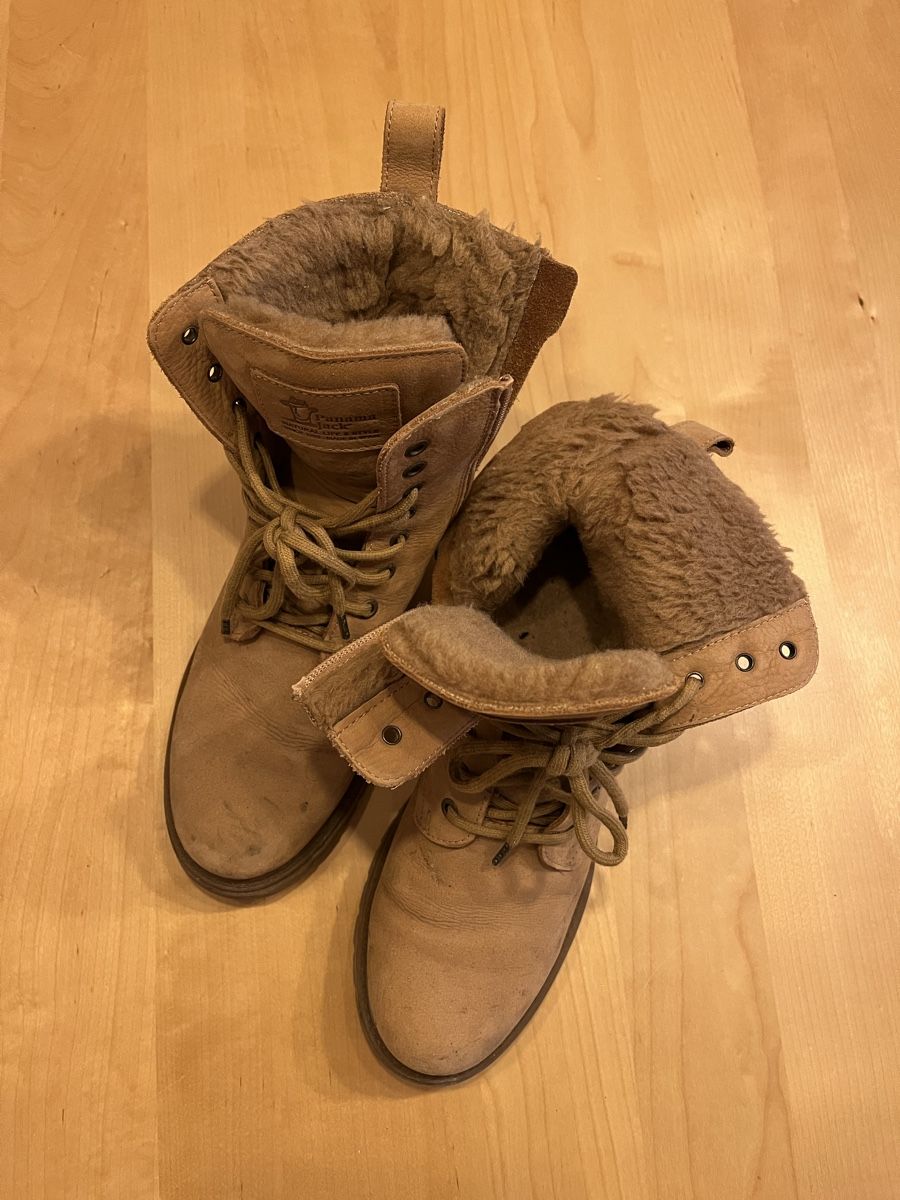 Panama Jack Scarpe da donna: Winterstiefel Panama Jack Gr. 40 – Usato da Winterthur venduto da Ste_Uho