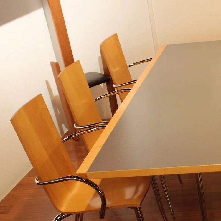Tische: 20 große, stabile Klapptische 2 m x 1 Preis pro Tisch ⚠️ – Gebraucht aus Beromünster von VSNC 1