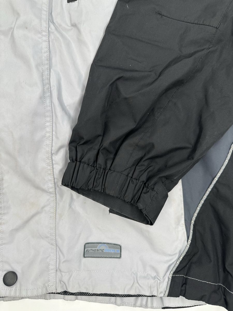Giacche: Winterjacke, Grau/Schwarz, Grösse L, – Usato da Luzern venduto da kim221080 2