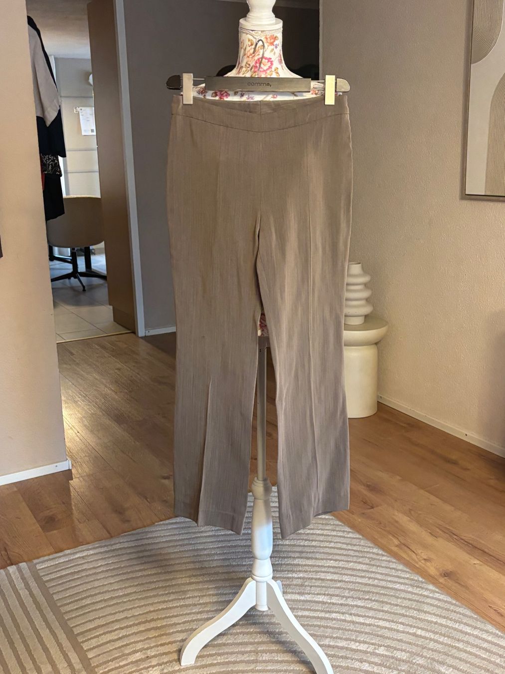 Akris Pantaloni: Akris Hose Lanawolle – Usato da St. Margrethen SG venduto da dijanaO 2