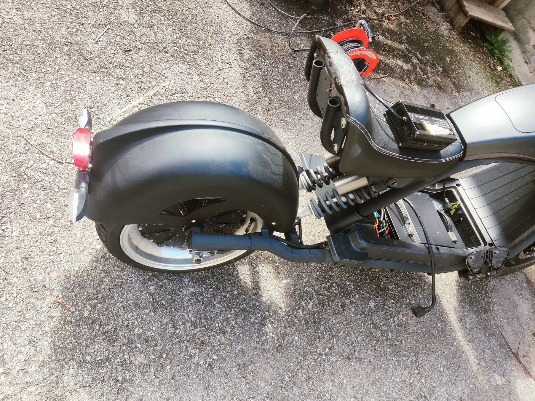 Scooter: Scooter électrique noir type CityCoco état correct – Usato da Sonvilier venduto da Agostinho99