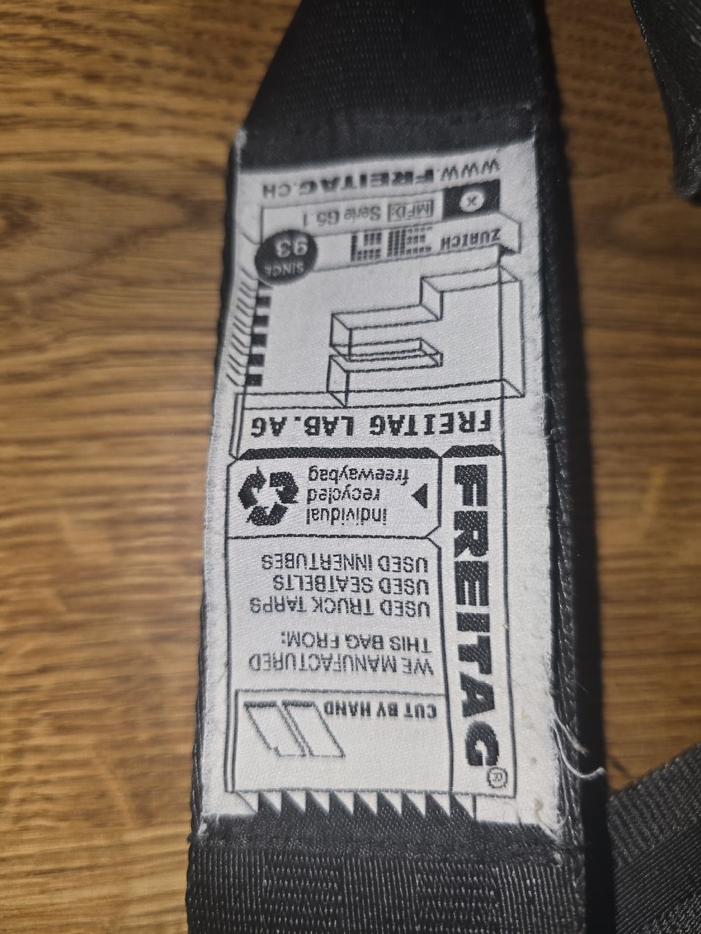 Freitag Taschen: FREITAG TASCHE – Gebraucht aus Bülach von zer_c8c2 3