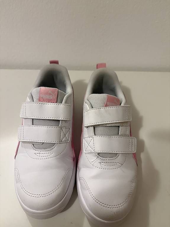 Scarpe per ragazze: Scarpe da ginnastica nr 35 – Usato da Faido venduto da lr1384