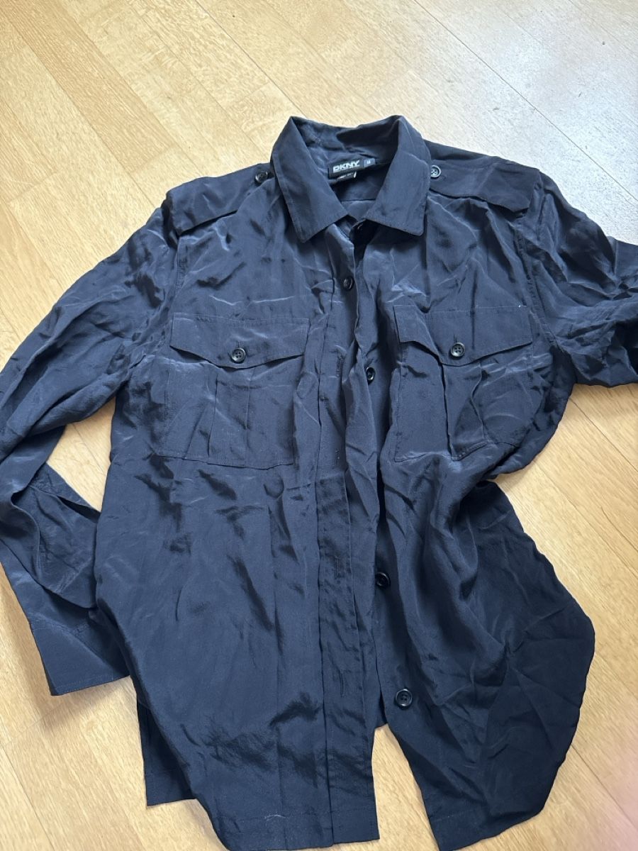 DKNY Blusen: DKNY Seidenbluse Schwarz, Grösse 14  – Gebraucht aus Zürich von nirrek