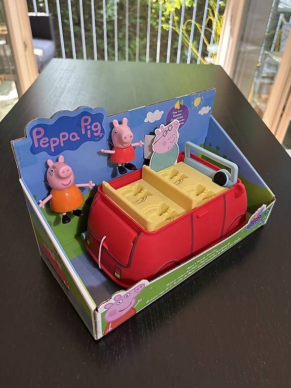 Giocattoli: Voiture Peppa Pig – Usato da Fribourg venduto da Brosciuttofunghi