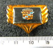 CADILLAC AUTO LOGO UR-ALT ANSTECKNADEL OLDTIMER VINTAGE OLDI