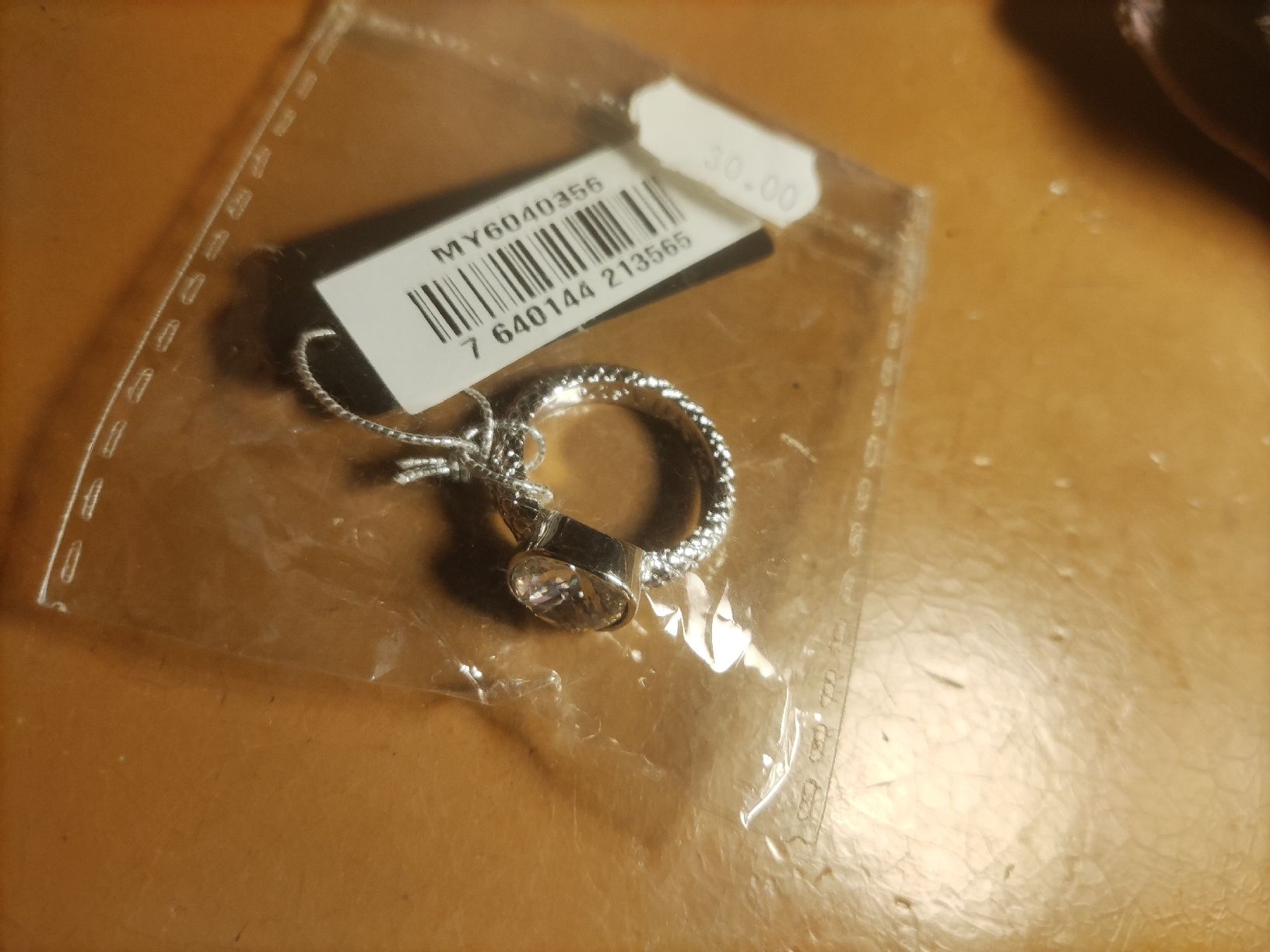 Swarovski Anelli: Phantasya Ring  Swarovski Elements, Silber, Neu! – Nuovo (secondo la descrizione) da Unterkulm venduto da Fleischkaese1 1