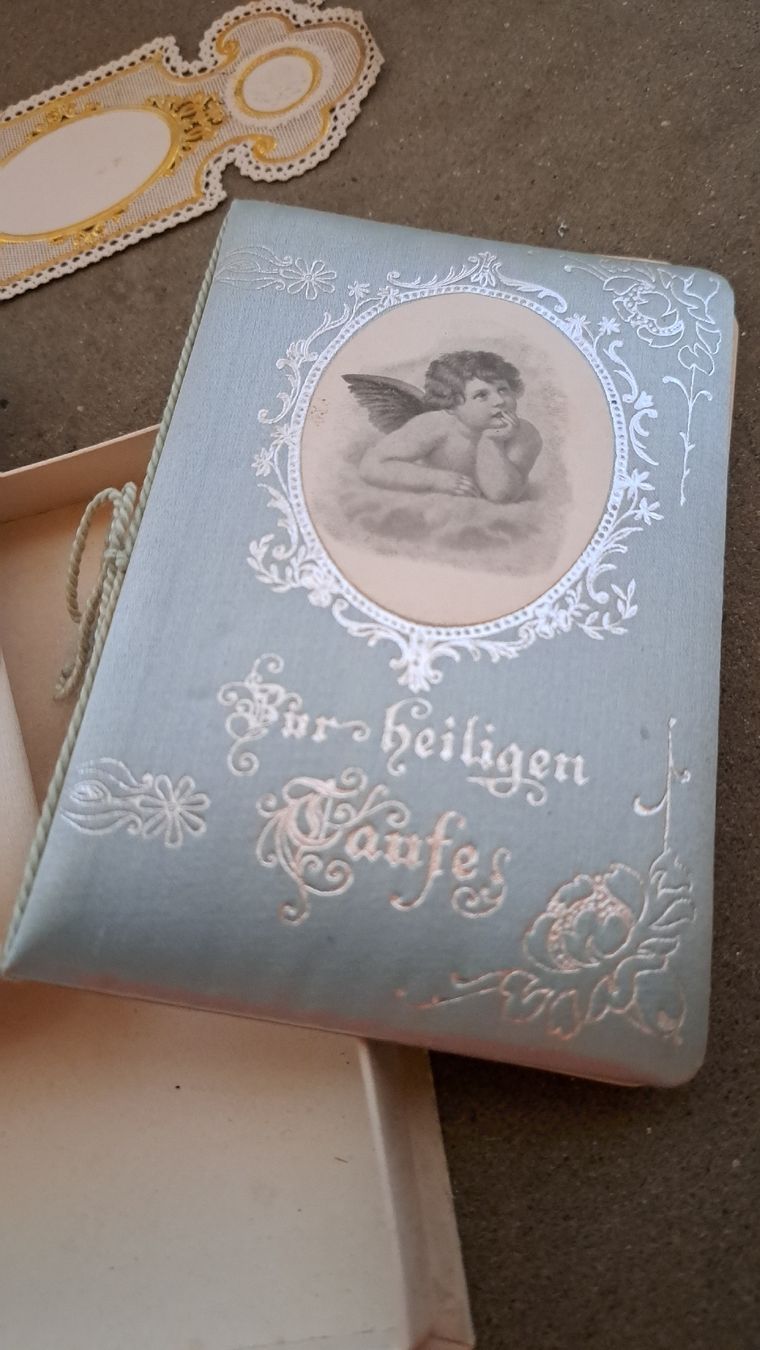 Documenti: Taufbüchlein 1908 antik in Schatouille – Usato da Kölliken venduto da Upcycling-by-Mc-TAM 5