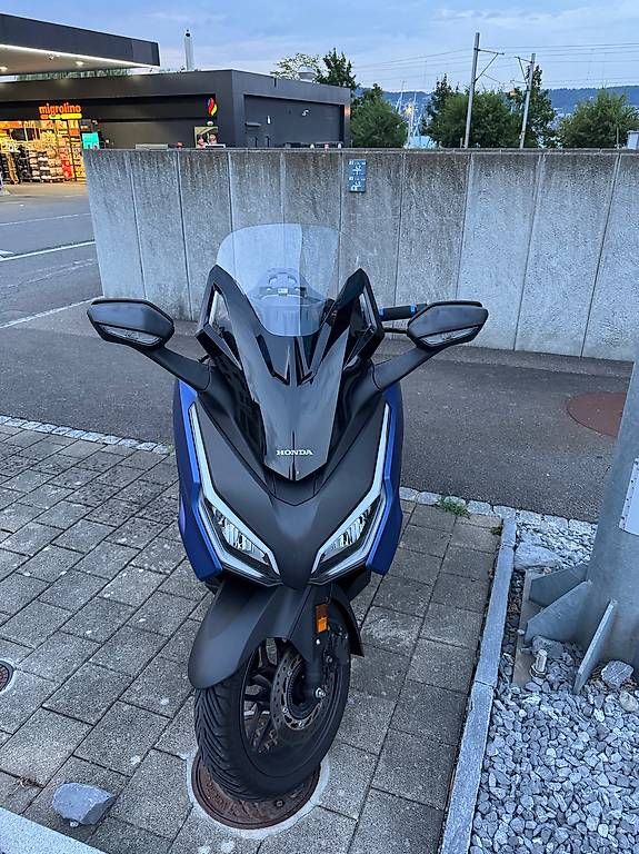 Scooters: Forza 125 – Gebraucht aus Wädenswil von max_9s2y 3