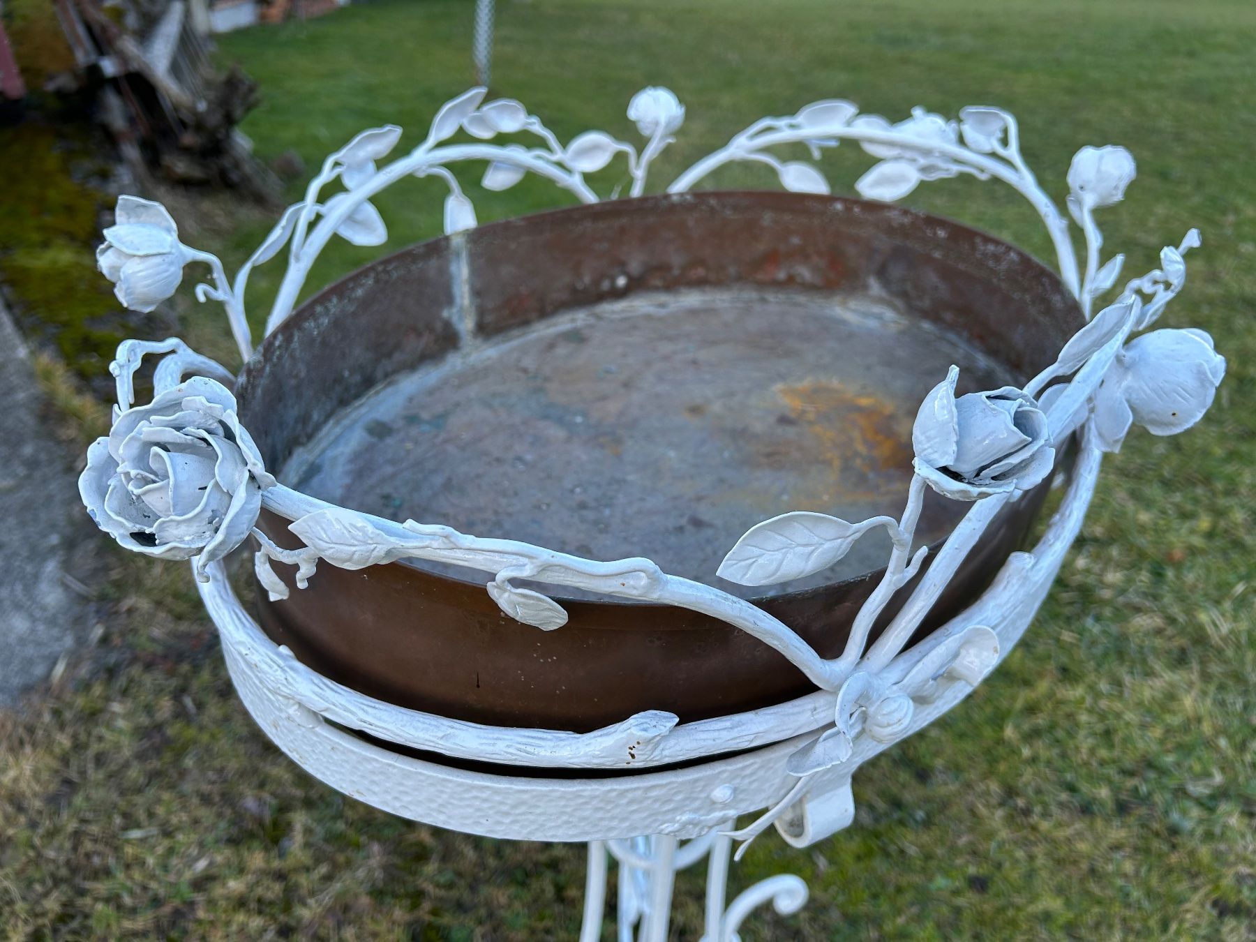 Altro per la casa: Jardinière mit hübschen Rosen – Usato da Goldau venduto da Taburettli_Brocante 1