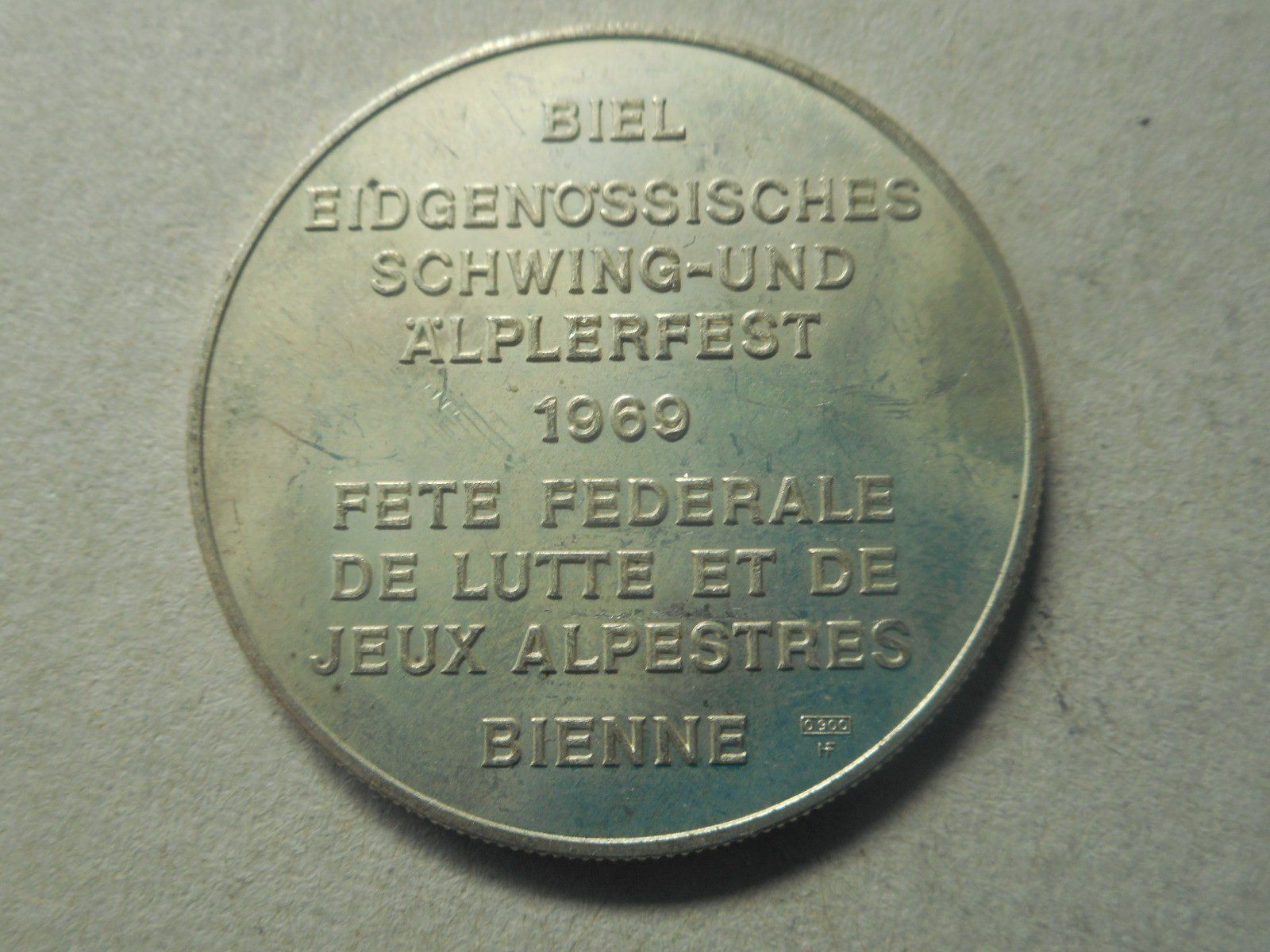 Medaillen: 1969  silber  Eidg.Schwing-und Älplerfest Biel – Neu (gemäss Beschreibung) aus Kriegstetten von pizlad2010