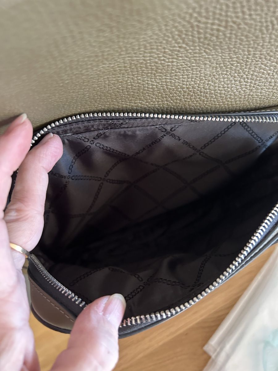 Michael Kors Zaini: M. Kors Lederrucksack grün NEU – Nuovo e nell'imballaggio originale da Pratteln venduto da Fashionette.D.D. 7