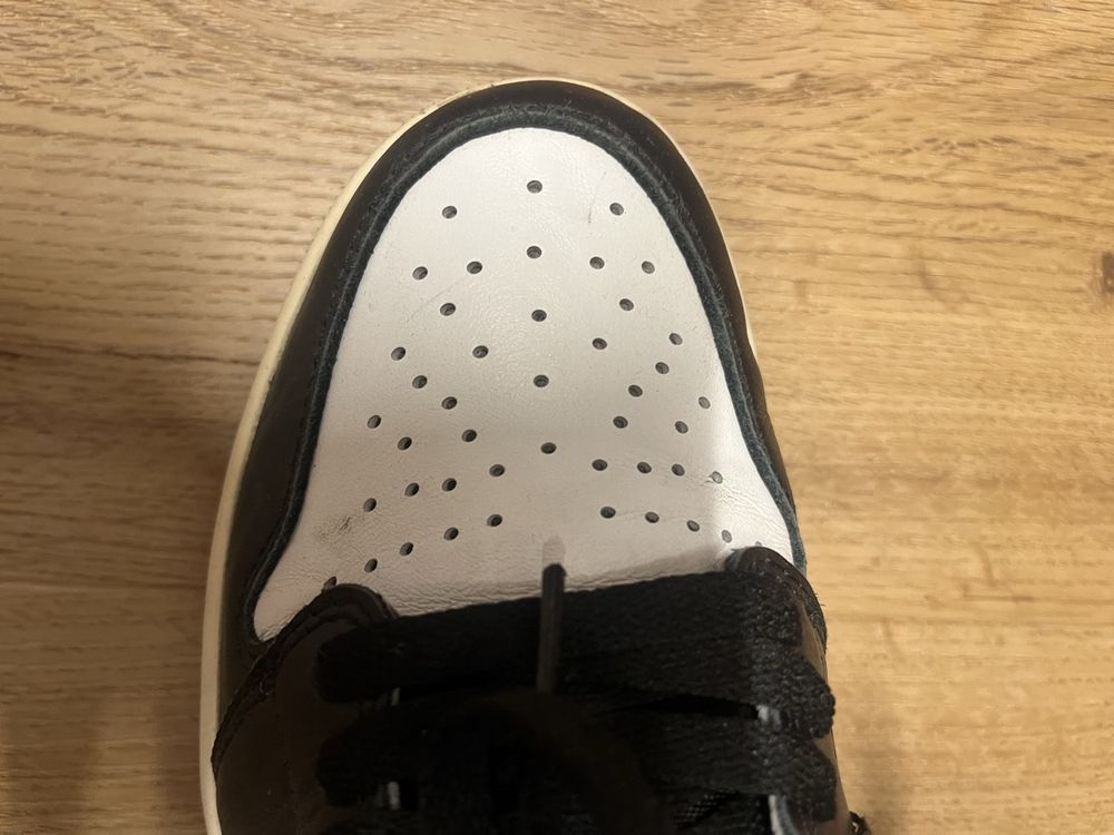 Jordan Chaussures hommes: NIKE Air Jordan 1 High OG – Neuf (Voir description) à Maur par leandracollenberg 2