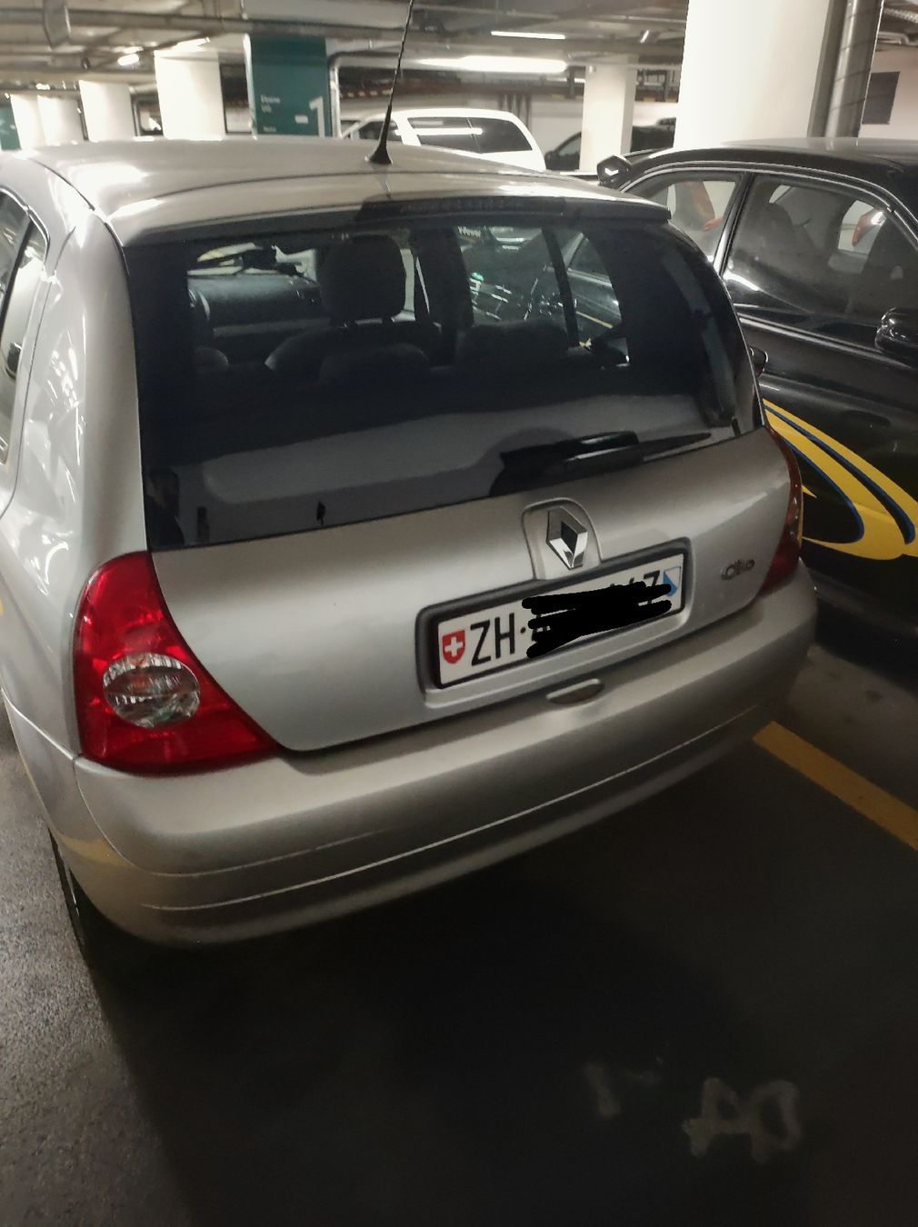Renault Autos: Renault clio 2  – Défectueux à Zürich par mer_pcc5 1