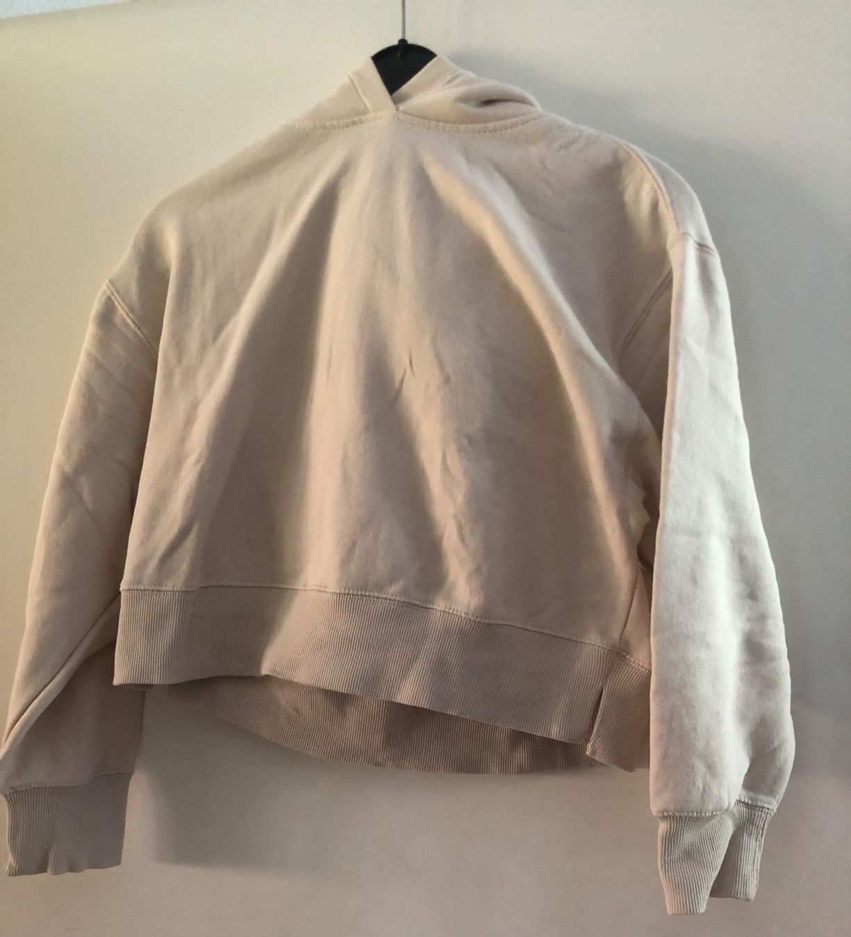 Zara Maglioni & Felpe: Damen Kapuzenpullover, Gr. S – Usato da Adliswil venduto da Myxin