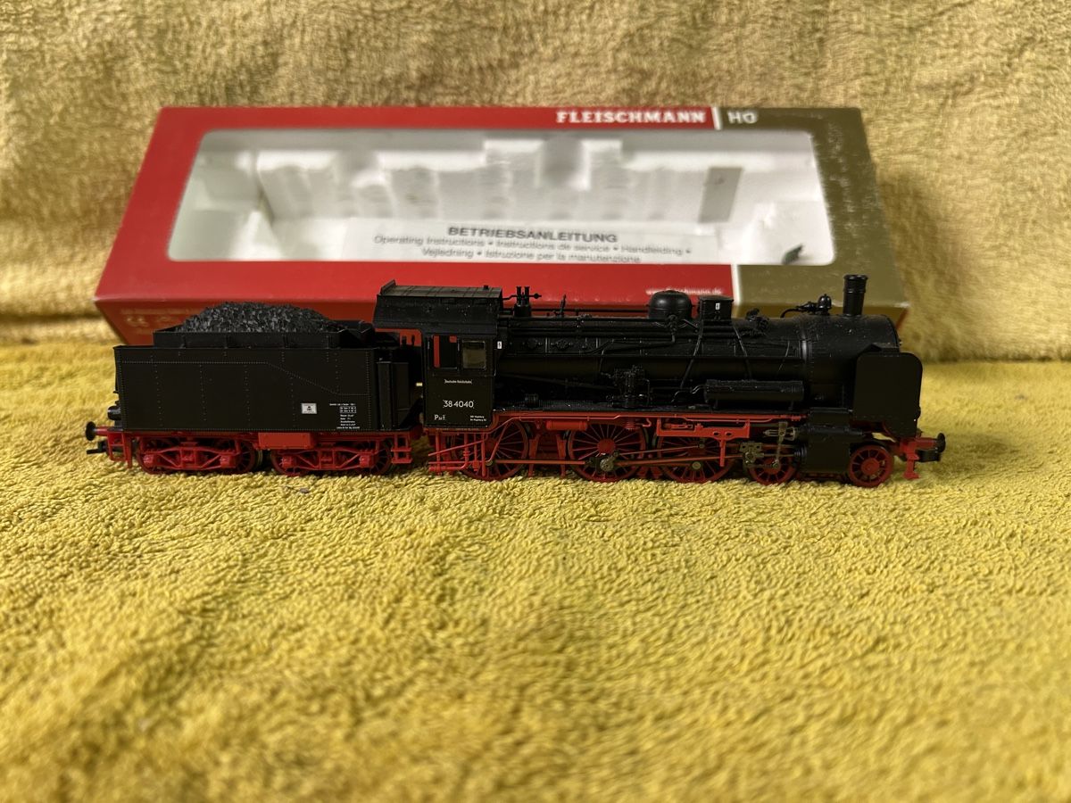 Fleischmann Modelleisenbahnen: Fleischmann H0 BR 38 DC Digital  – Neu (gemäss Beschreibung) aus Schönenberg TG von Vini003 1