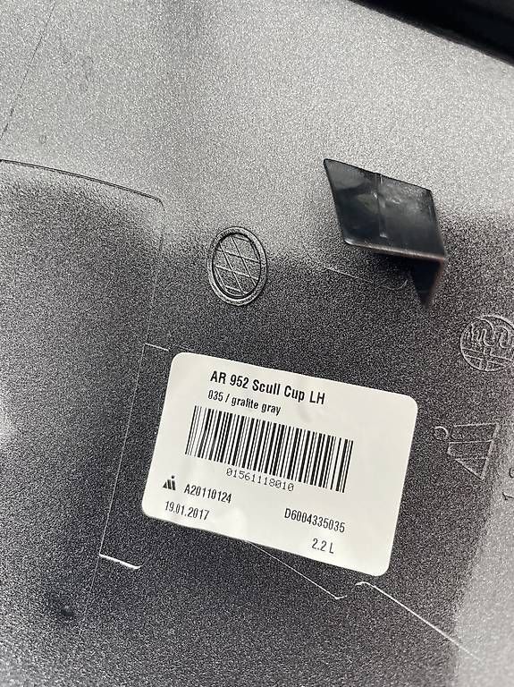 Alfa Romeo Tutti pezzi di ricambio auto: Spiegelabdeckungen  Alfa Giulia – Usato da Opfikon venduto da Giovane7 2
