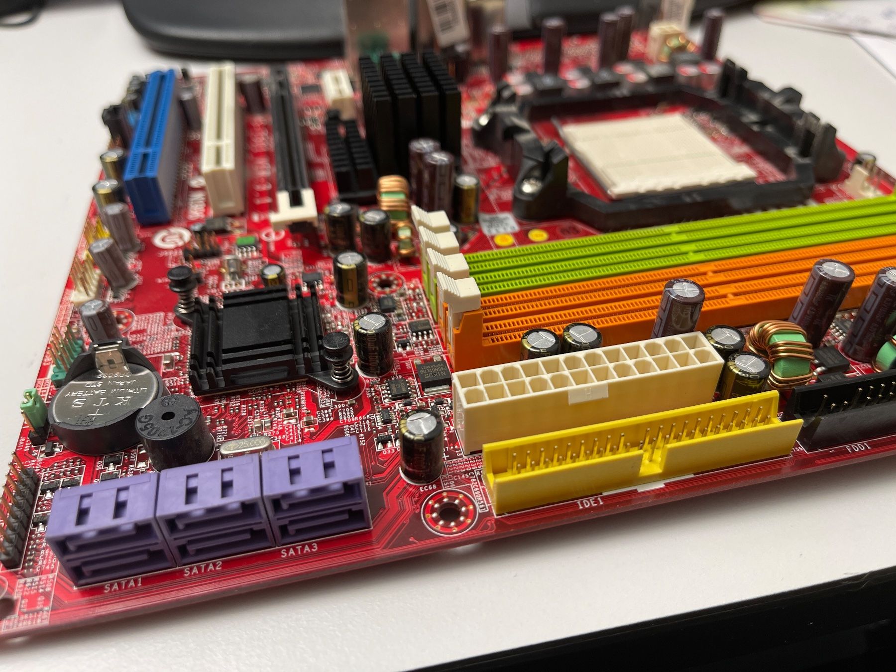MSI Mainboards: MAINBOARD MSI MS-7501 – Gebraucht aus Ehrendingen von Sansav 3