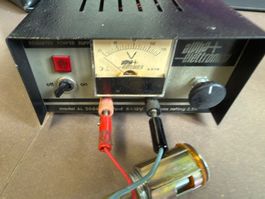 Alpha Electronics AL 2665 Netzgerät 5–15 V / 2,5 A