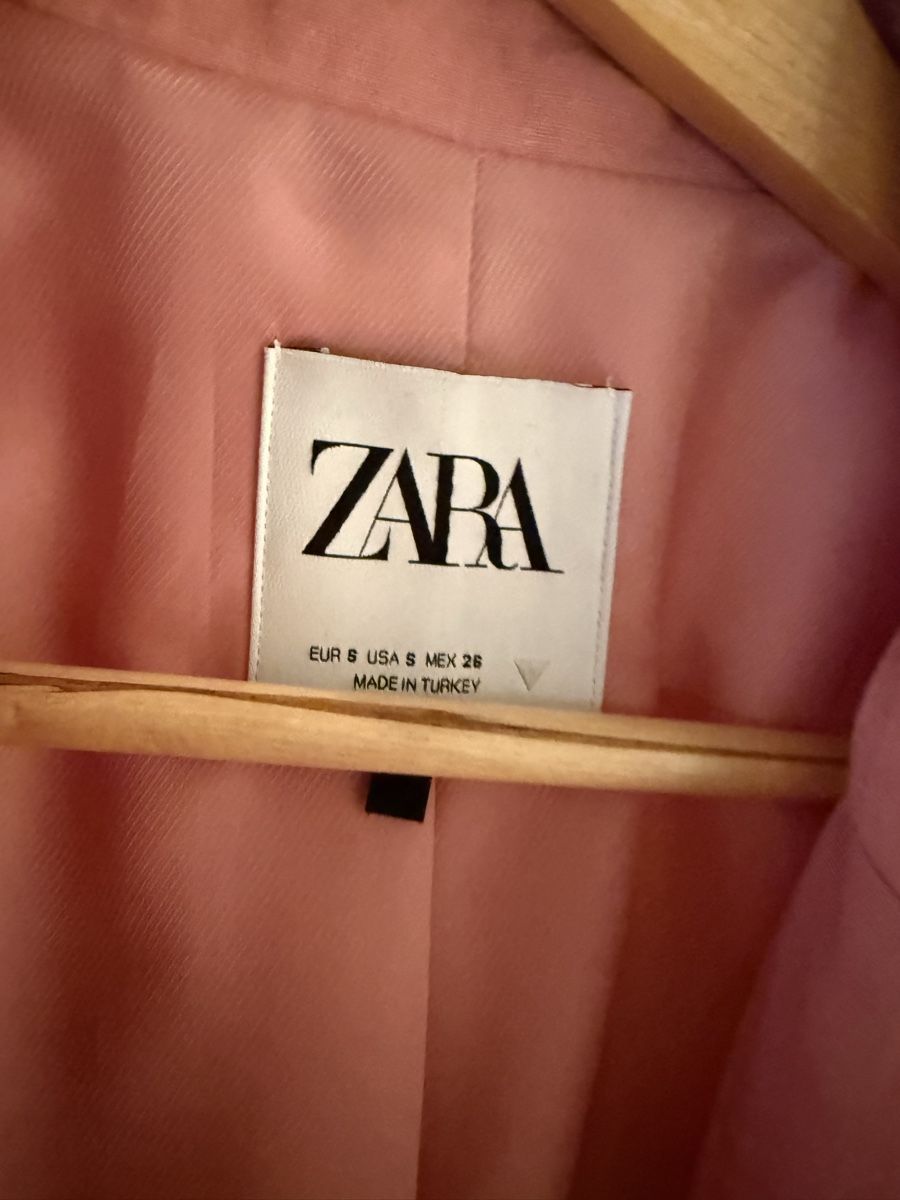 Zara Jacken: Zara Blazer, Rosa, Grösse S – Gebraucht aus Volketswil von habibeoez 1