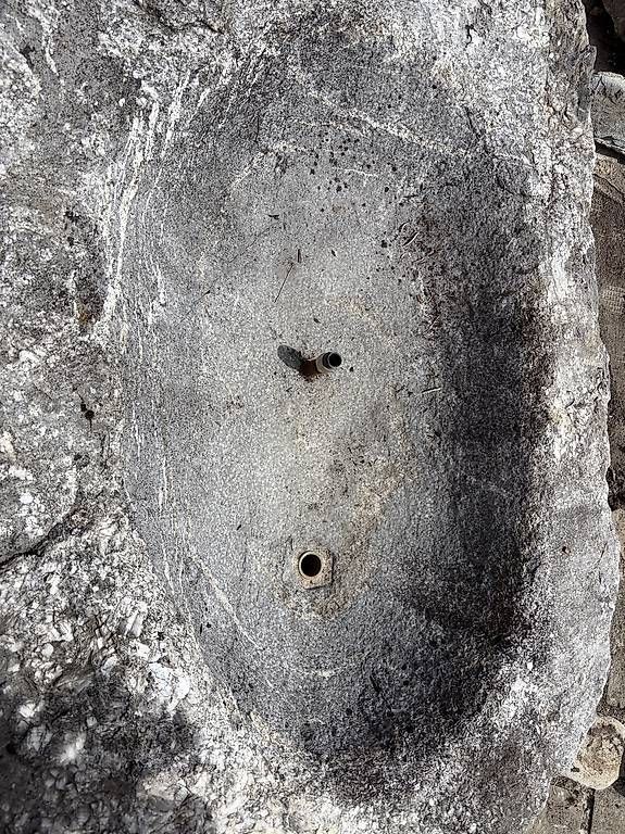 Stagni & Fontane ornamentali: Naturstein Trog Gartenbrunnen – Usato da Herisau venduto da Usuperman 2