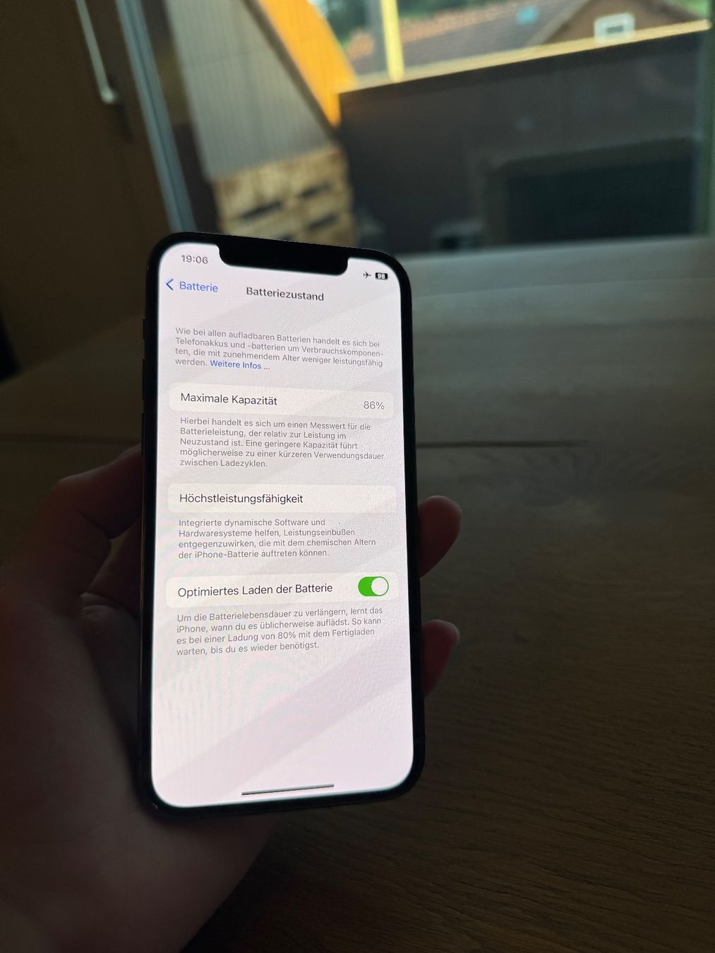 Apple Telefoni cellulari / Smartphones: iPhone 12 Pro Graphit – Usato da Bichwil venduto da evi_mwr9 4