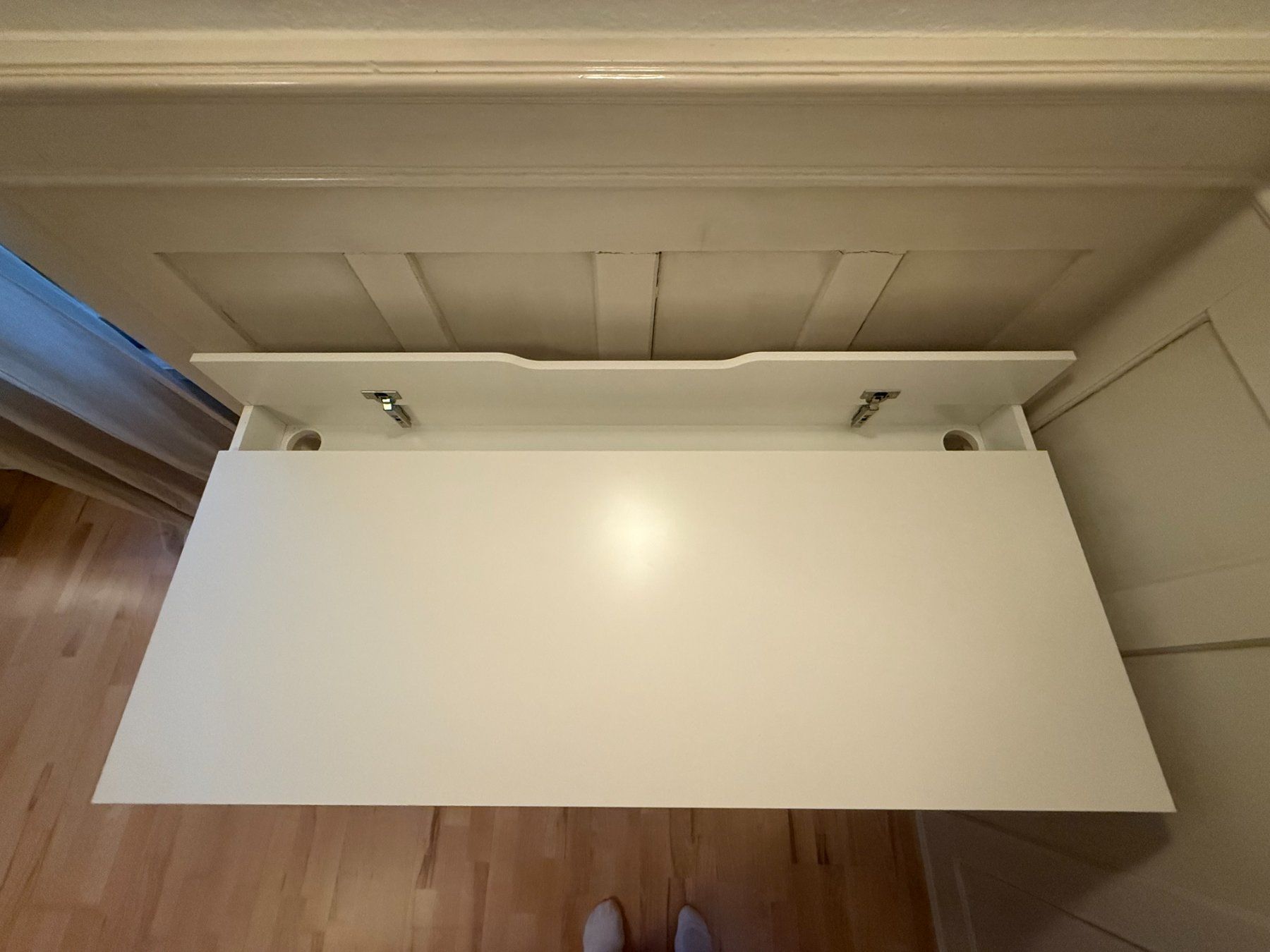 Ikea Scrivanie: White office table / Schreibtisch in Weiss – Usato da Zürich venduto da Doriga 3