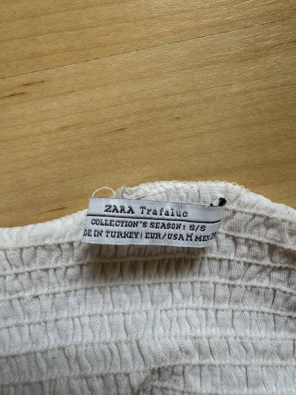 Zara Top: Top d'été - zara – Usato da Denens venduto da sar_5wlm 4