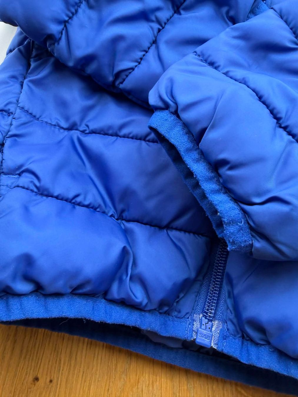 Giacche & Cappotti: Kiabi Winter Jacke, Grösse 104 – Difettoso da Riehen venduto da edu_92w7 3