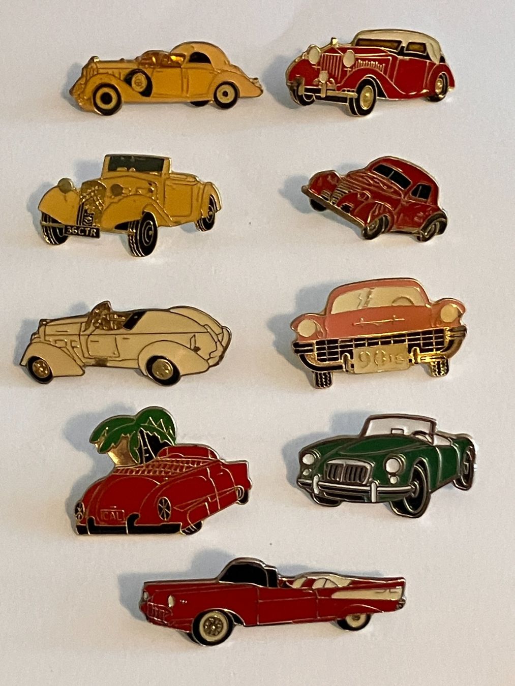 Plaquettes & Badges: 9 Pin Oldtimer Auto – D'occasion à Basel par djwwpp