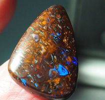 🔥 Boulder Opal Edelstein, Top Schliff, Rarität...
