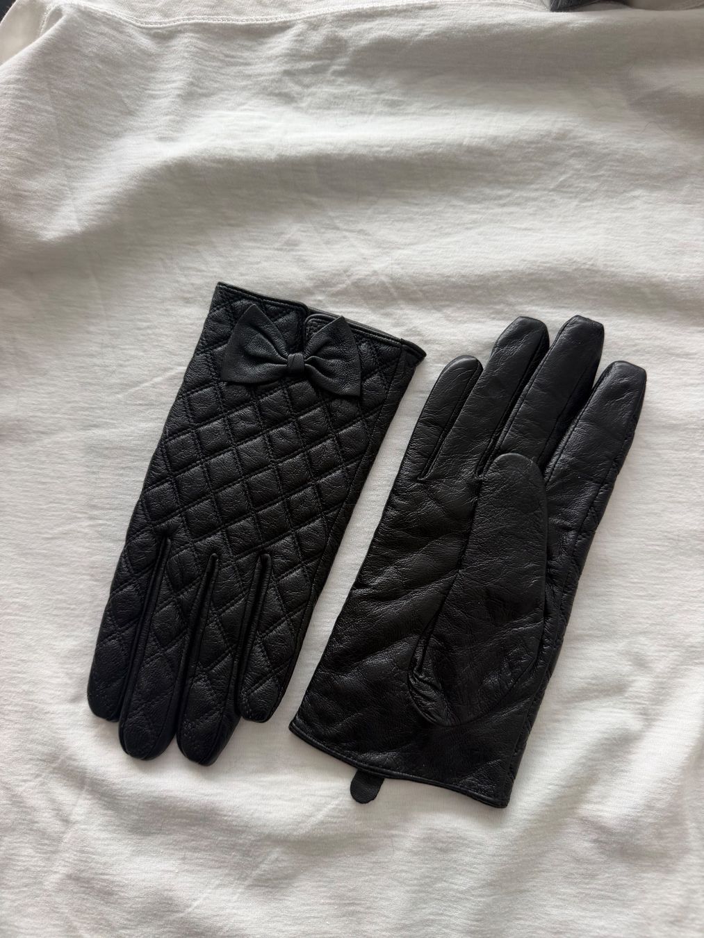 Handschuhe & Handstulpen: Damenhandschuhe aus echtem Leder – Gebraucht aus Ittigen von zaf_6sy9 1