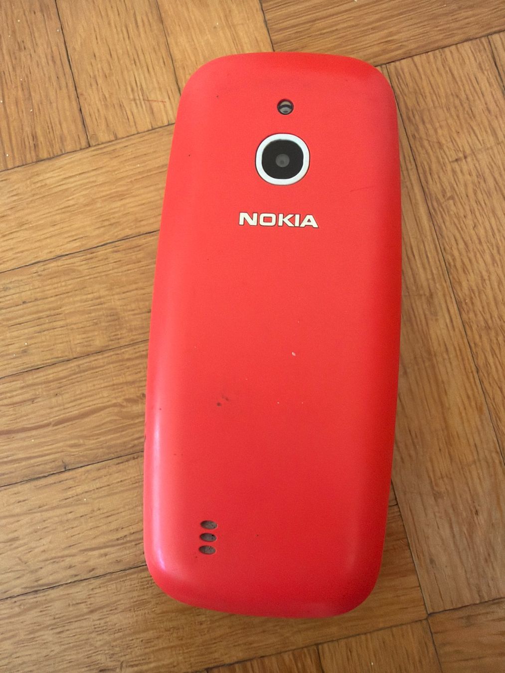 Nokia Portables: Mobiltelefon Nokia 3310 – D'occasion à Quarten par Wolfs 1