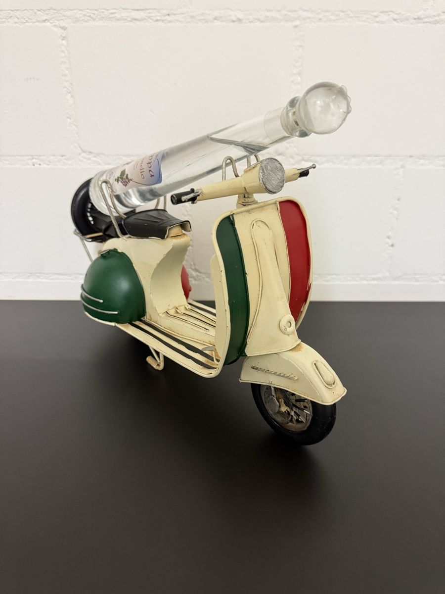 Tutte le decorazioni: Vespa Deko – Usato da Kölliken venduto da Vivii01