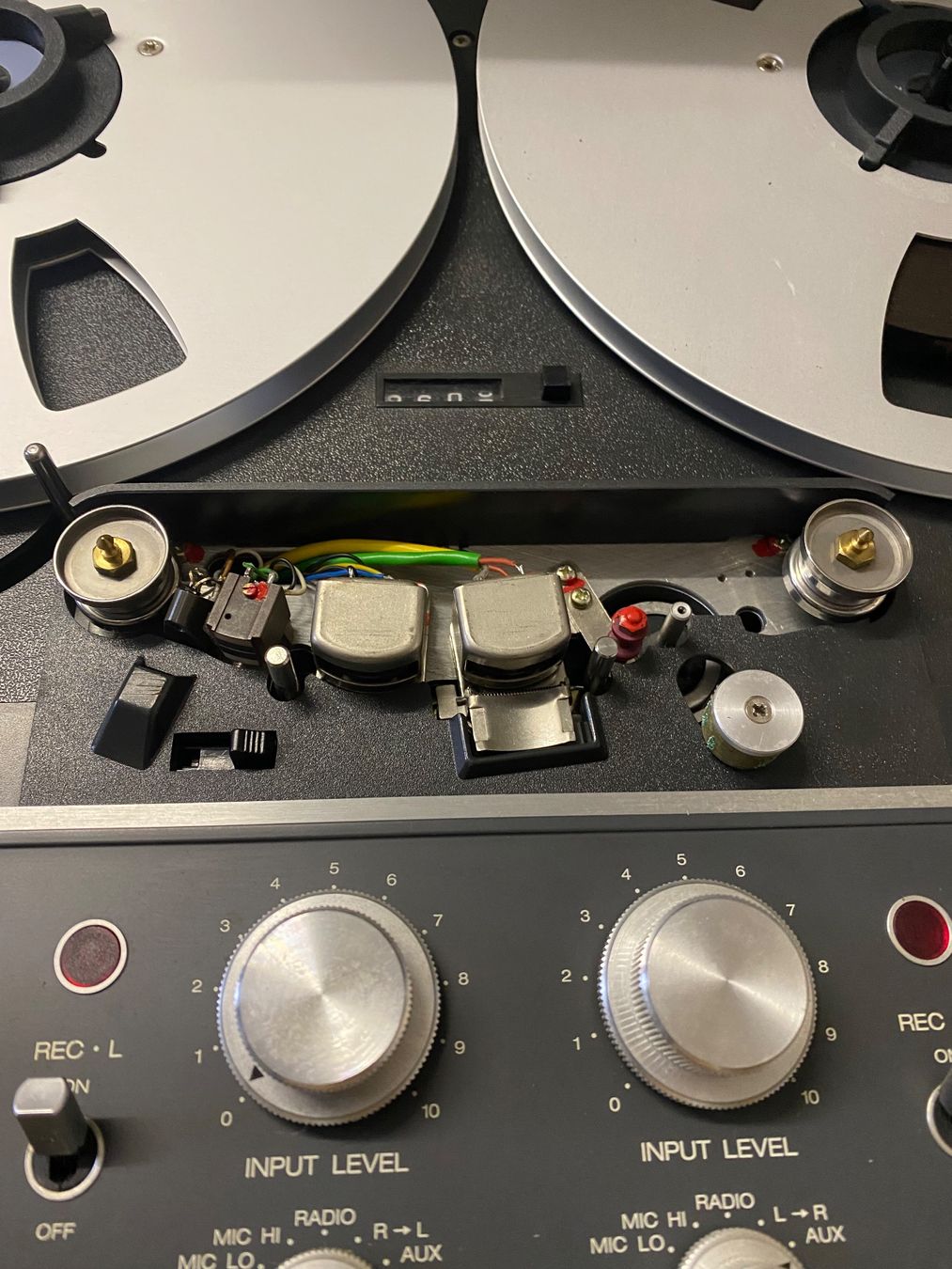 Revox Apparecchi a nastro: Revox B77 mit 2 Adapter und 2 Aluspulen – Usato da Luzern venduto da Harikan 4