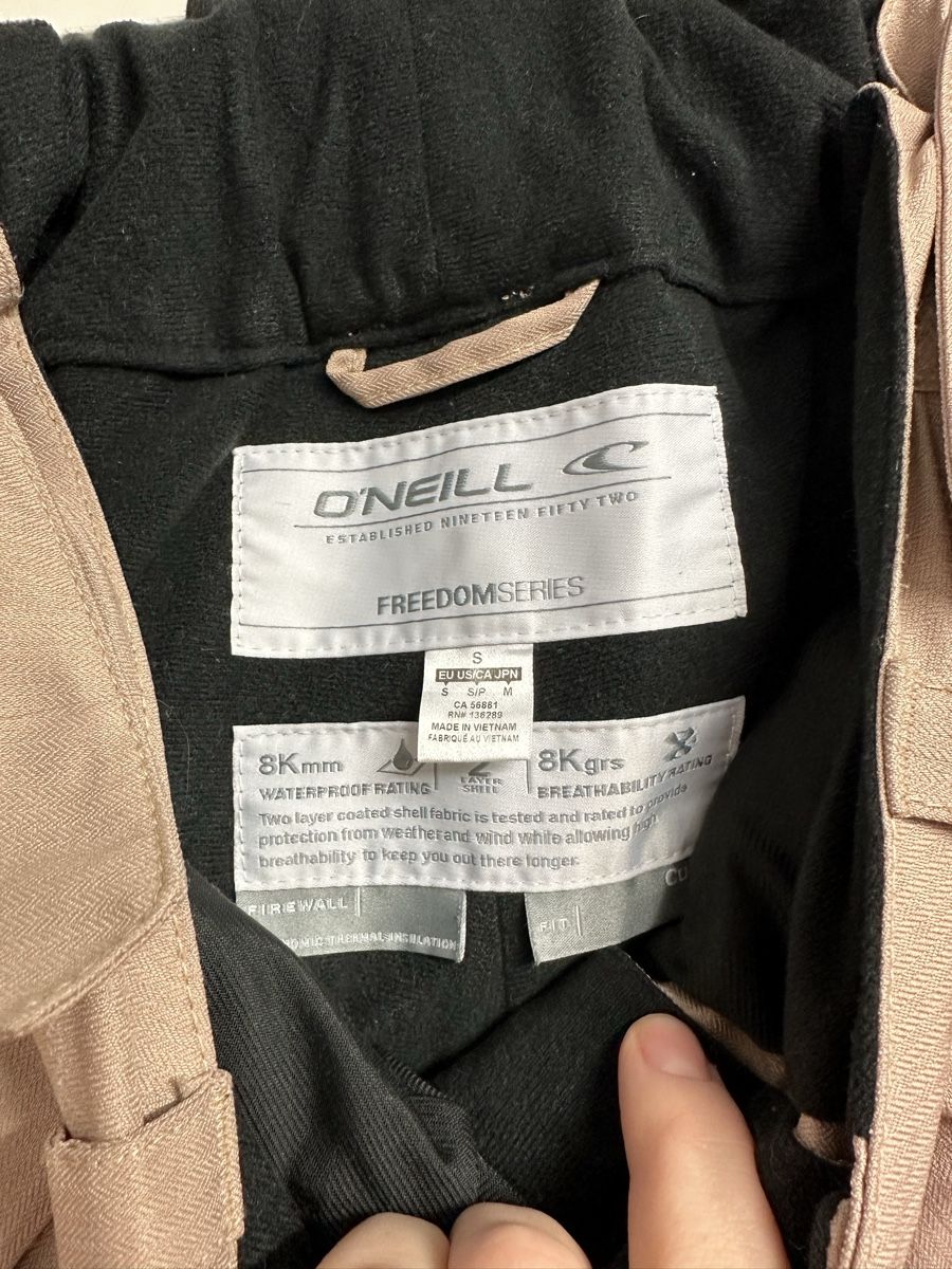 Sci: Oneill ski suit. Size XS . Good condition – Usato da Küssnacht am Rigi venduto da hor_dpb7 6